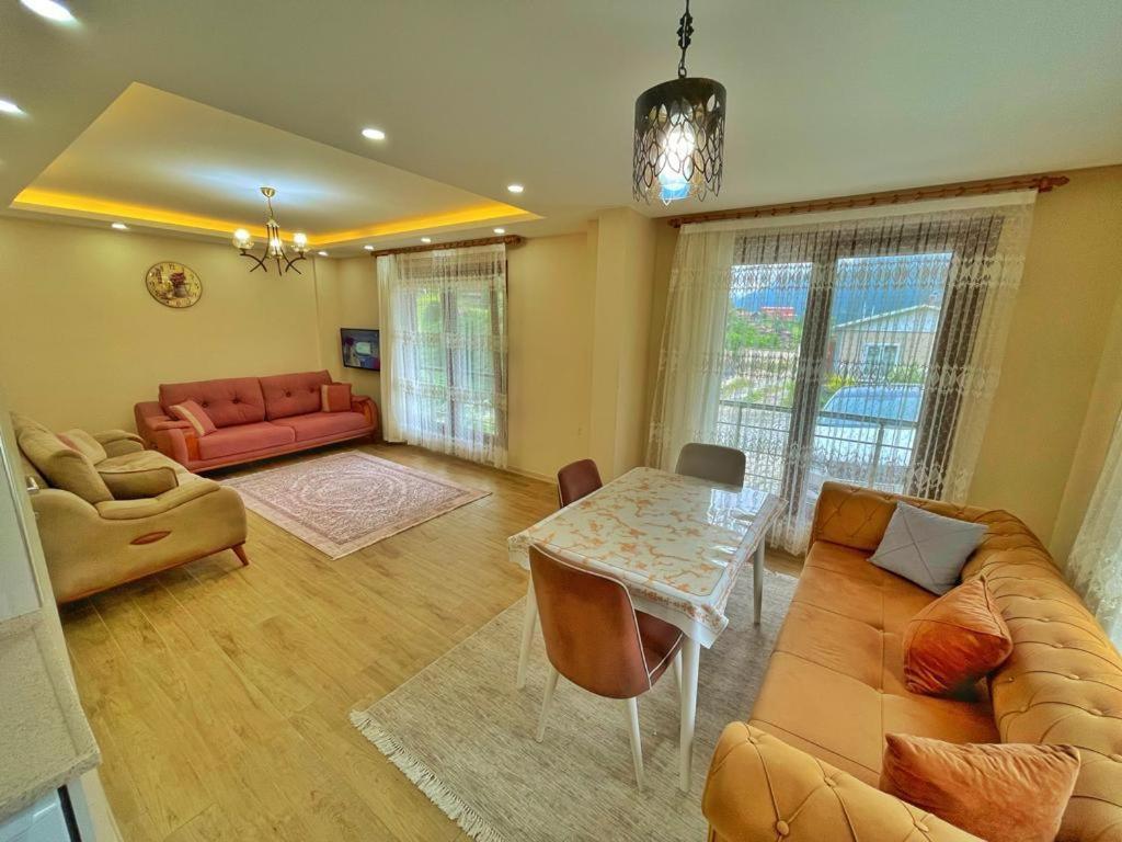 Zeren Pansiyon Kamalac Extérieur photo
