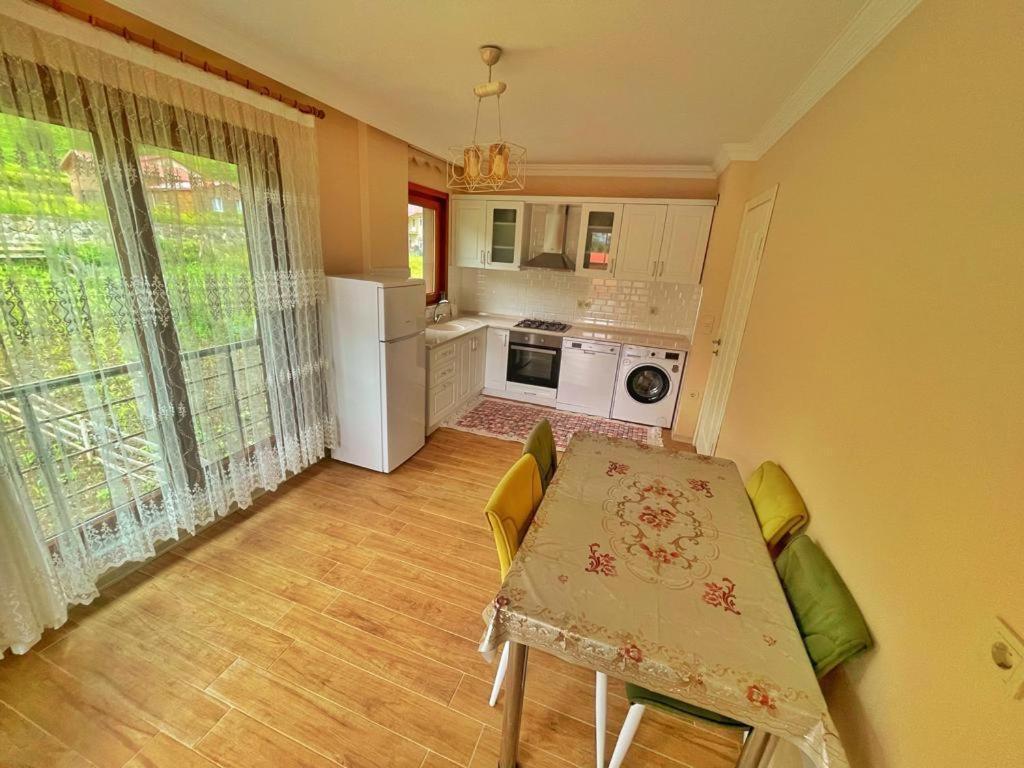Zeren Pansiyon Kamalac Extérieur photo